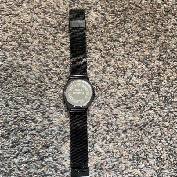 Watch - Picture 3 of 5